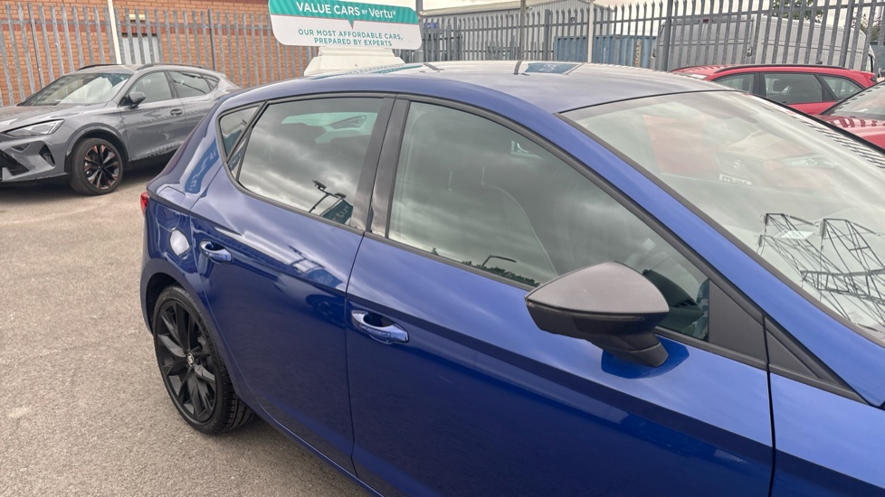 SEAT Leon 1.5 TSI EVO FR Black Edition [EZ] 5dr Petrol Hatchback - Image 24