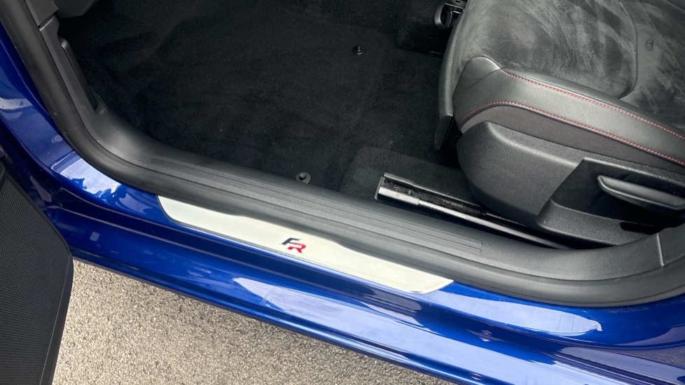 SEAT Leon 1.5 TSI EVO FR Black Edition [EZ] 5dr Petrol Hatchback - Image 33