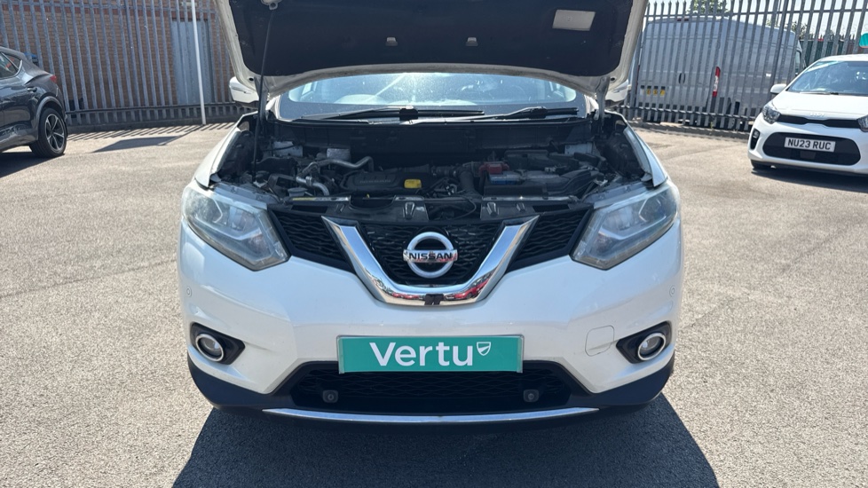 Nissan X-Trail 1.6 dCi Tekna 5dr Diesel Station Wagon - Image 8