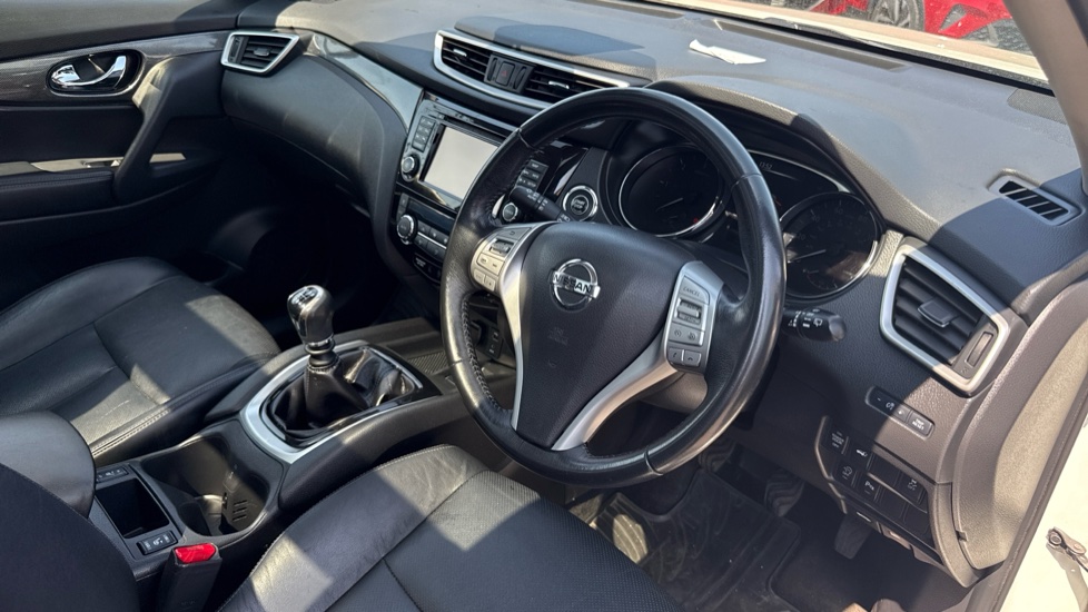 Nissan X-Trail 1.6 dCi Tekna 5dr Diesel Station Wagon - Image 11