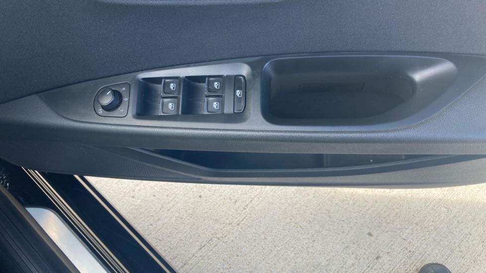 SEAT Leon 1.5 TSI EVO FR [EZ] 5dr Petrol Hatchback - Image 38