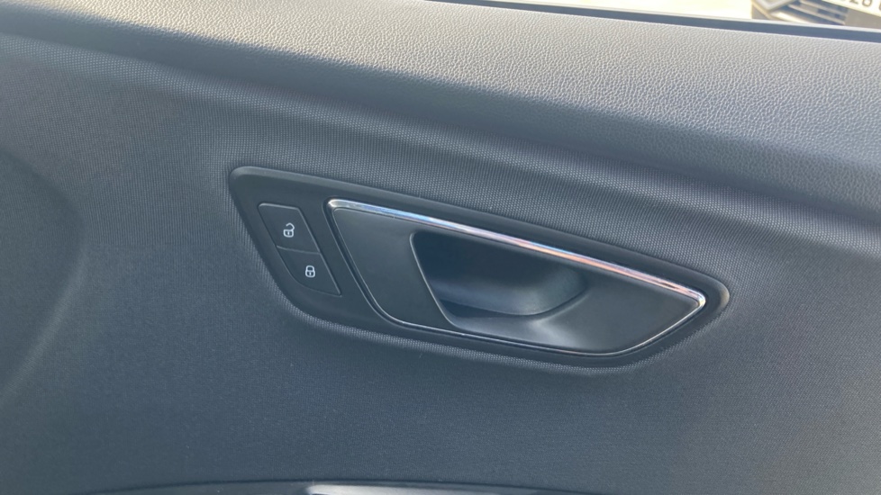 SEAT Leon 1.5 TSI EVO FR [EZ] 5dr Petrol Hatchback - Image 39