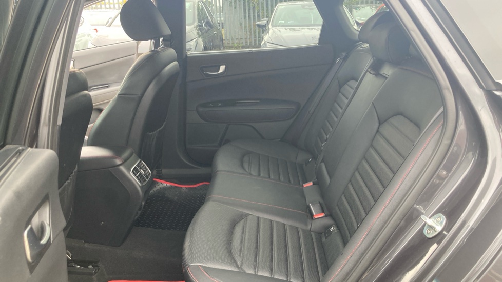 Kia Optima 1.6 CRDi ISG GT-Line S 5dr DCT Diesel Estate - Image 16