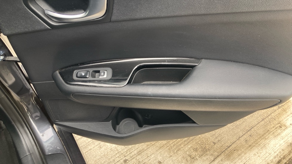 Kia Optima 1.6 CRDi ISG GT-Line S 5dr DCT Diesel Estate - Image 34