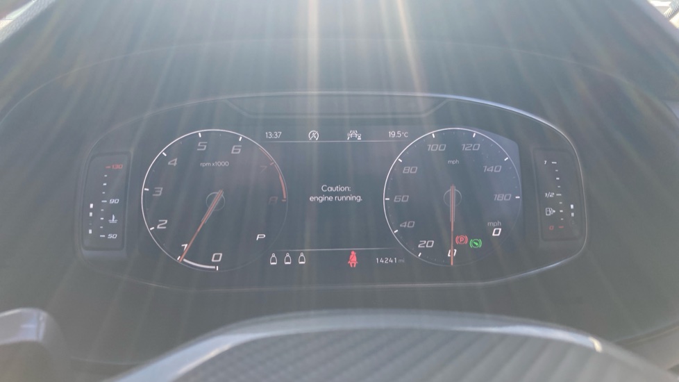 CUPRA Ateca 1.5 EcoTSI V2 5dr DSG Petrol Estate - Image 11