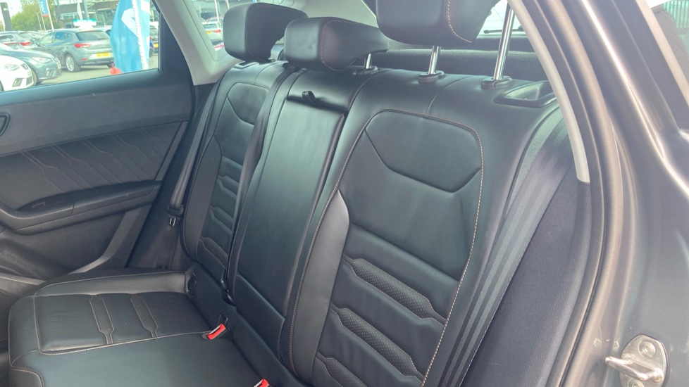 CUPRA Ateca 1.5 EcoTSI V2 5dr DSG Petrol Estate - Image 16