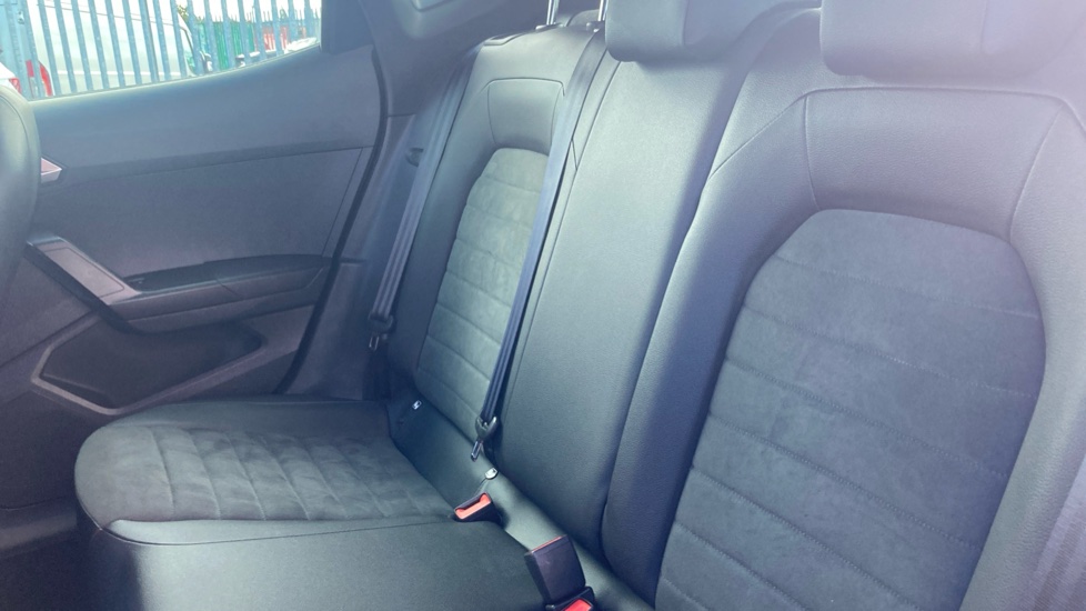 SEAT Arona 1.0 TSI 110 FR Sport 5dr Petrol Hatchback - Image 16