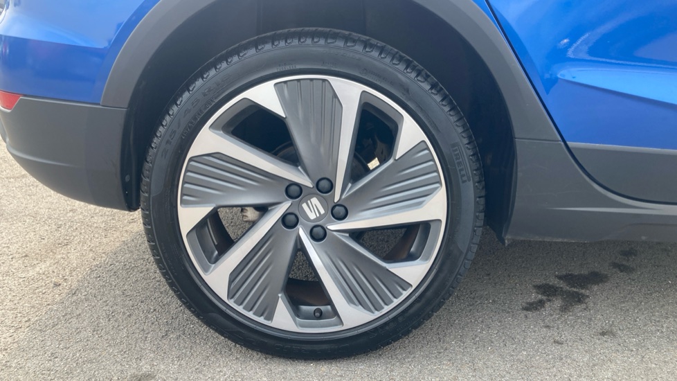 SEAT Arona 1.5 TSI 150 FR Sport 5dr DSG Petrol Hatchback - Image 21