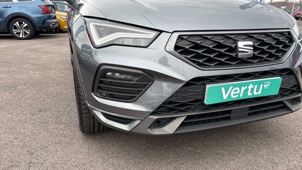 SEAT Ateca 1.5 TSI EVO FR Black Edition 5dr Petrol Estate - Image 42
