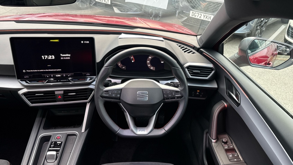 SEAT Leon 1.5 eTSI 115 FR Sport 5dr DSG [DAP] Petrol Estate - Image 10