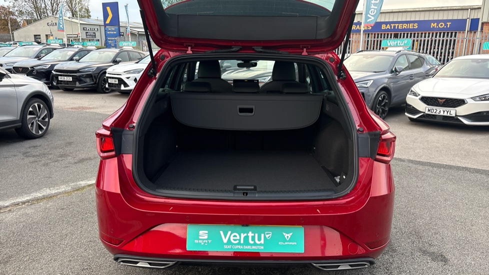 SEAT Leon 1.5 eTSI 115 FR Sport 5dr DSG [DAP] Petrol Estate - Image 20