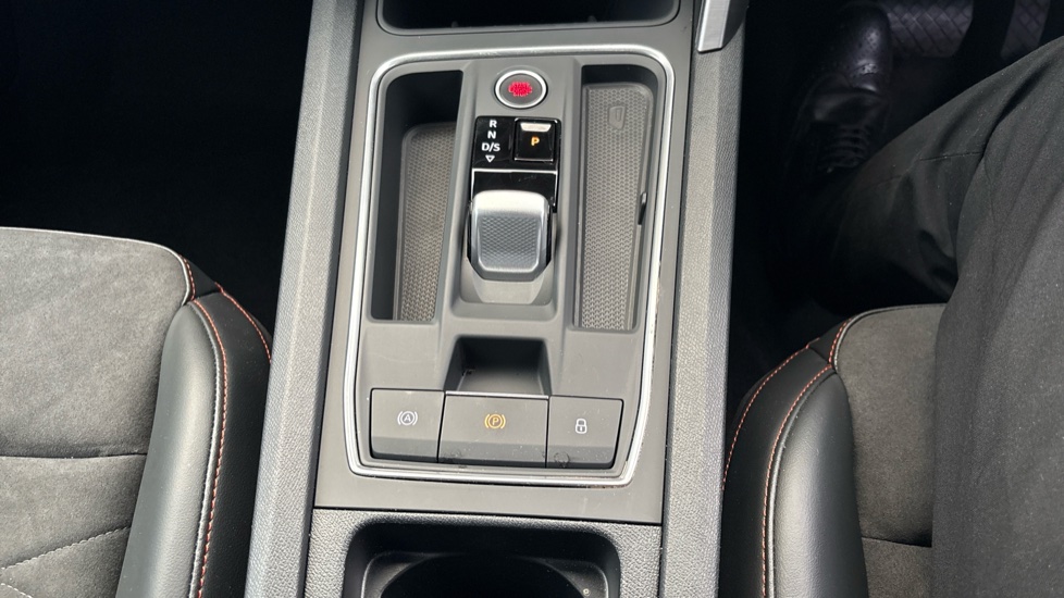SEAT Leon 1.5 eTSI 115 FR Sport 5dr DSG [DAP] Petrol Estate - Image 27