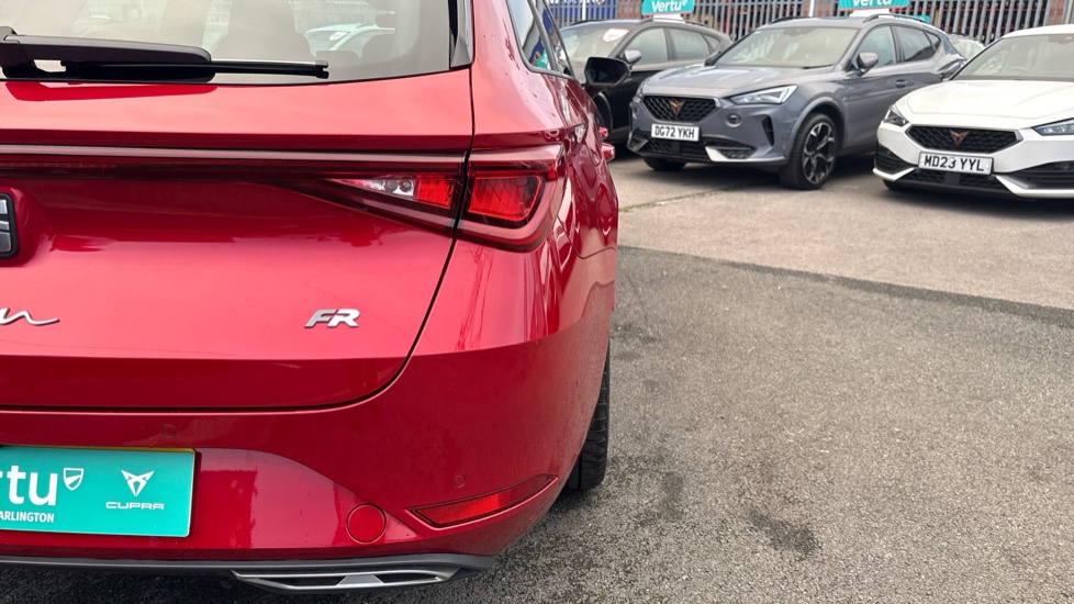 SEAT Leon 1.5 eTSI 115 FR Sport 5dr DSG [DAP] Petrol Estate - Image 39