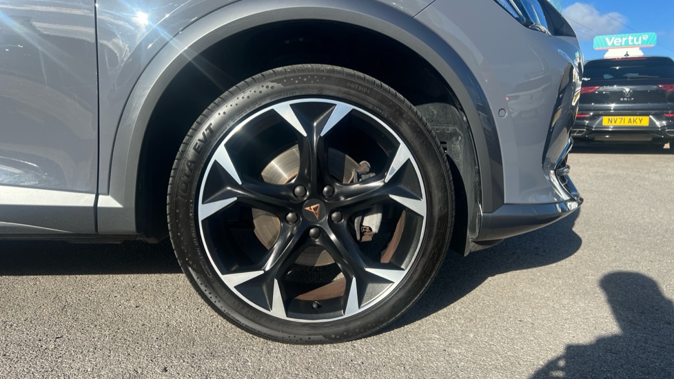 CUPRA Formentor 1.5 TSI 150 V2 5dr DSG Petrol Estate - Image 5