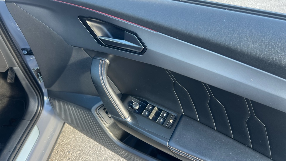 CUPRA Formentor 1.5 TSI 150 V2 5dr DSG Petrol Estate - Image 19