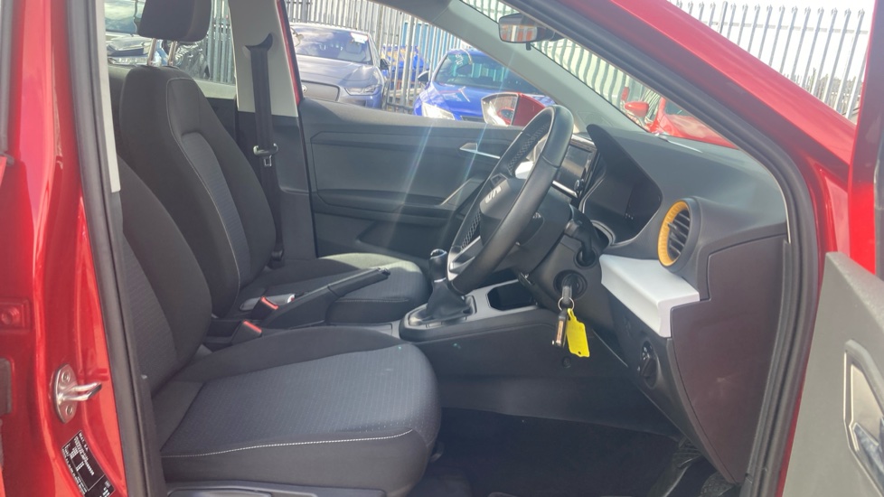 SEAT Ibiza 1.0 MPI SE 5dr Petrol Hatchback - Image 15