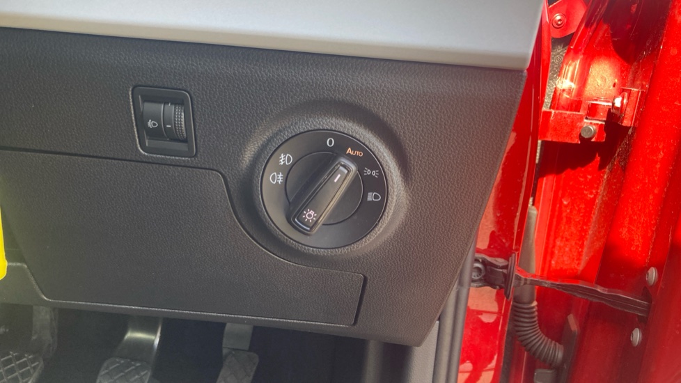 SEAT Ibiza 1.0 MPI SE 5dr Petrol Hatchback - Image 37