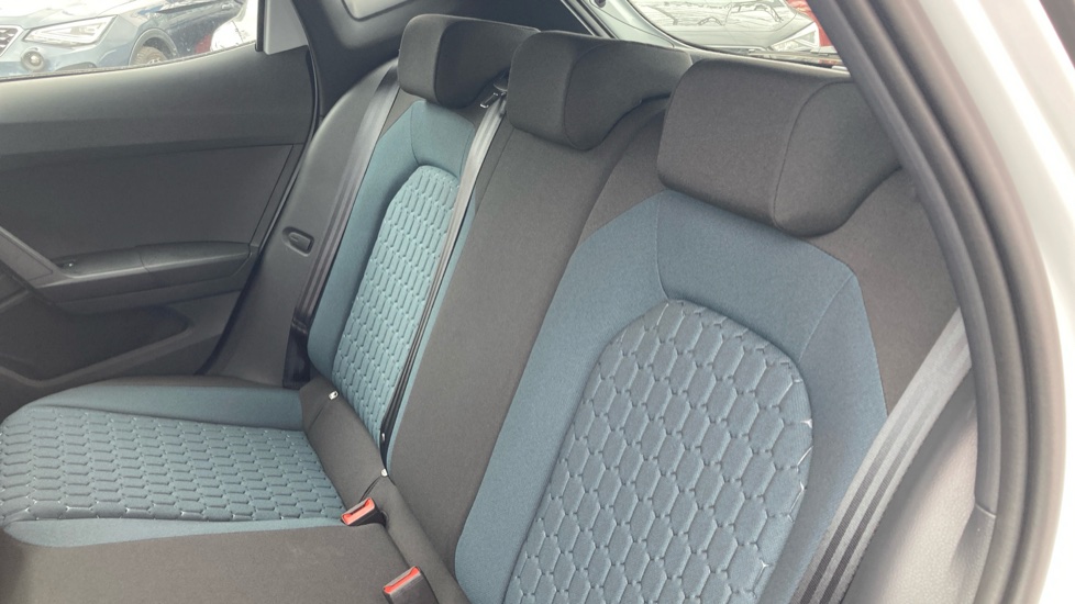 SEAT Ibiza 1.0 TSI 115 SE 5dr DSG Petrol Hatchback - Image 16