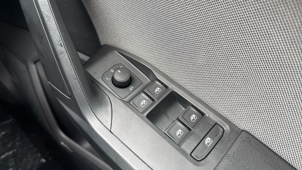 SEAT Ibiza 1.0 TSI 115 FR Sport 5dr Petrol Hatchback - Image 24