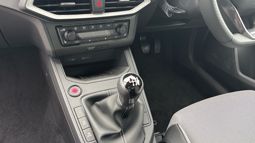 SEAT Ibiza 1.0 TSI 115 FR Sport 5dr Petrol Hatchback - Image 14