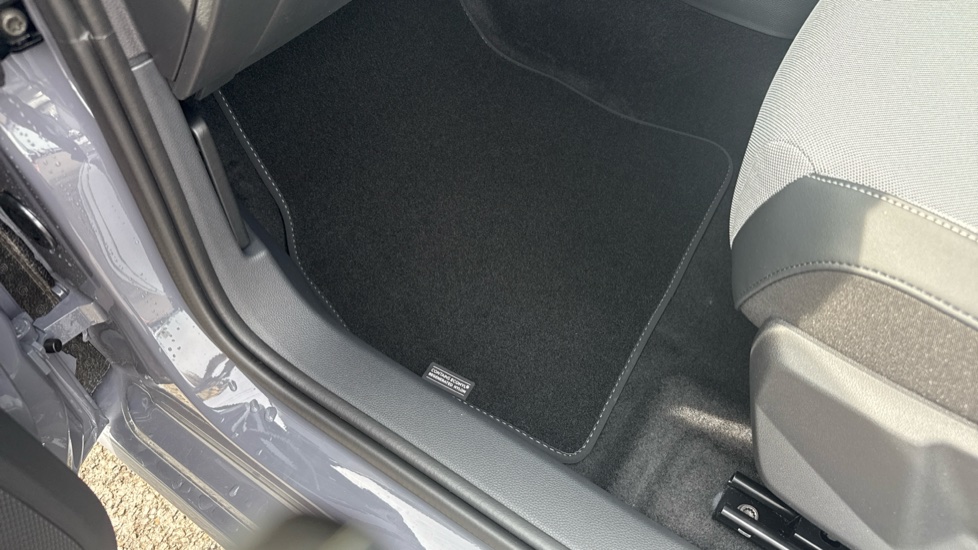 SEAT Ibiza 1.0 TSI 115 FR First Edition 5dr Petrol Hatchback - Image 28