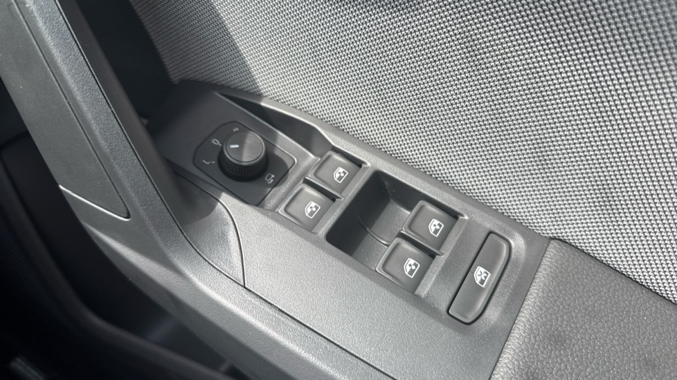 SEAT Ibiza 1.0 TSI 115 FR First Edition 5dr Petrol Hatchback - Image 44