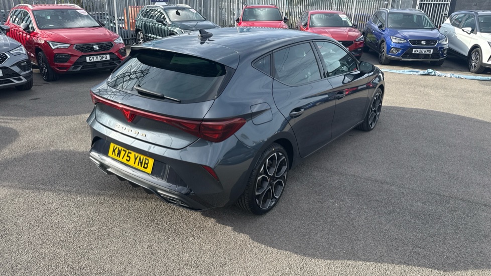 CUPRA Leon 1.5 eTSI 150 V2 5dr DSG Petrol Hatchback - Image 33