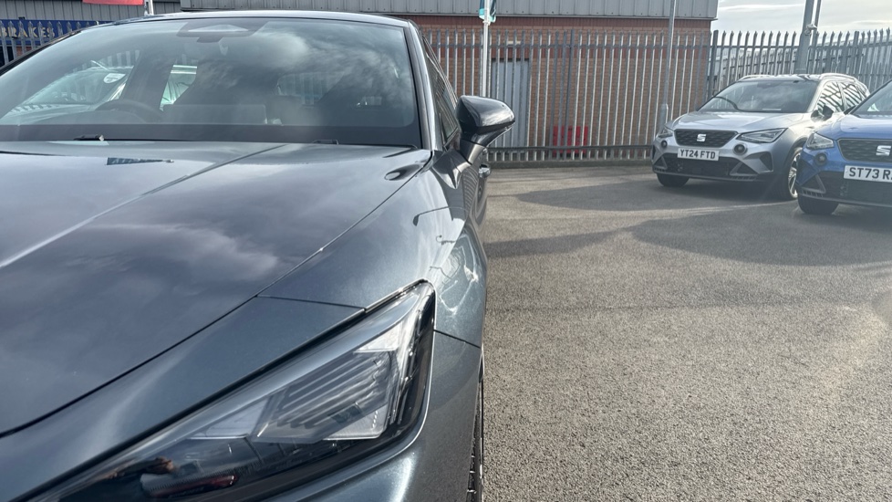 CUPRA Leon 1.5 eTSI 150 V2 5dr DSG Petrol Hatchback - Image 40