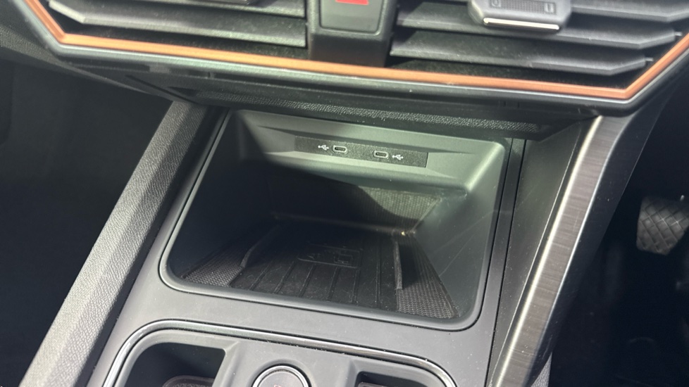 CUPRA Formentor 1.5 TSI 150 V2 5dr DSG Petrol Estate - Image 23