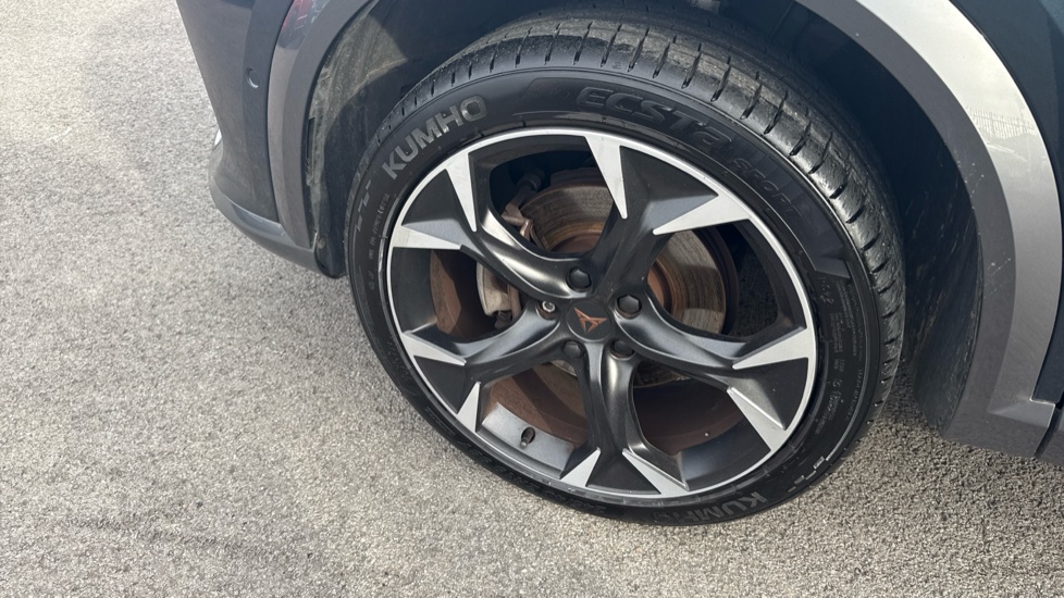 CUPRA Formentor 1.5 TSI 150 V2 5dr DSG Petrol Estate - Image 32