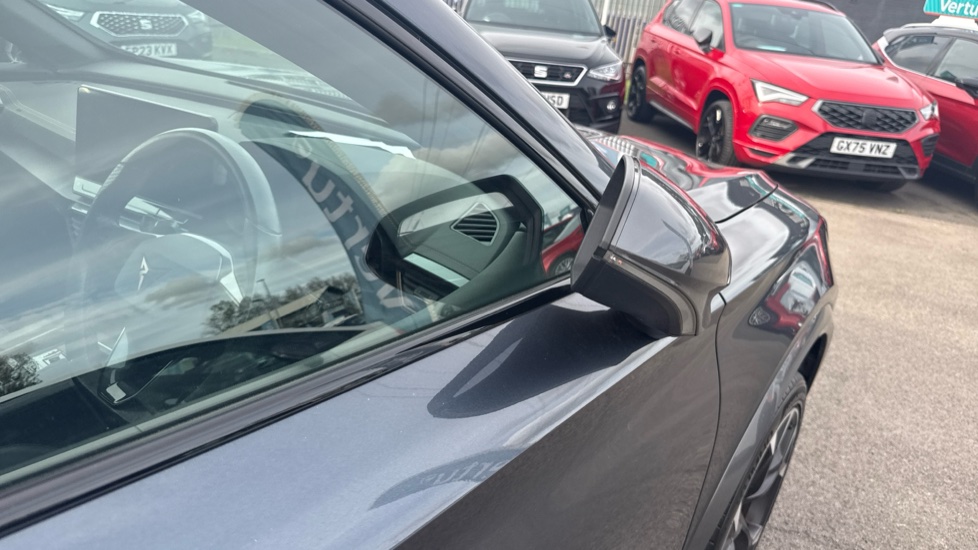CUPRA Formentor 1.5 TSI 150 V2 5dr DSG Petrol Estate - Image 40