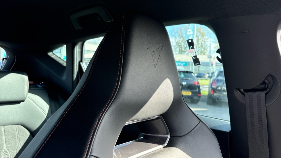CUPRA Leon 2.0 TSI VZ2 5dr DSG Petrol Hatchback - Image 27
