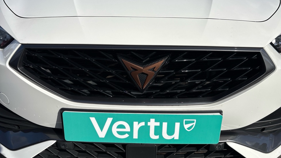 CUPRA Leon 2.0 TSI VZ2 5dr DSG Petrol Hatchback - Image 40