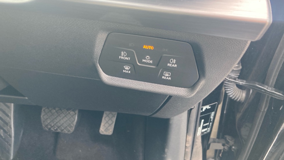 CUPRA Formentor 1.5 TSI 150 V2 5dr DSG Petrol Estate - Image 32