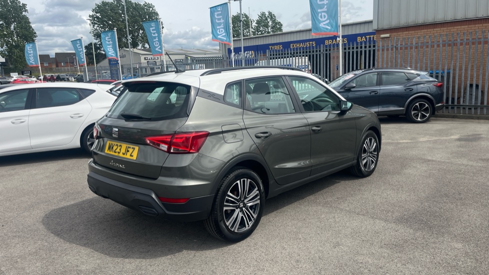 SEAT Arona 1.0 TSI 110 SE Technology 5dr DSG Petrol Hatchback - Image 24