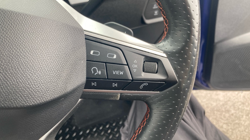 SEAT Leon 1.4 eHybrid FR 5dr DSG Hatchback - Image 15