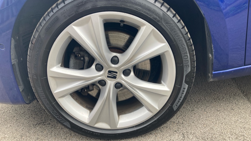 SEAT Leon 1.4 eHybrid FR 5dr DSG Hatchback - Image 26