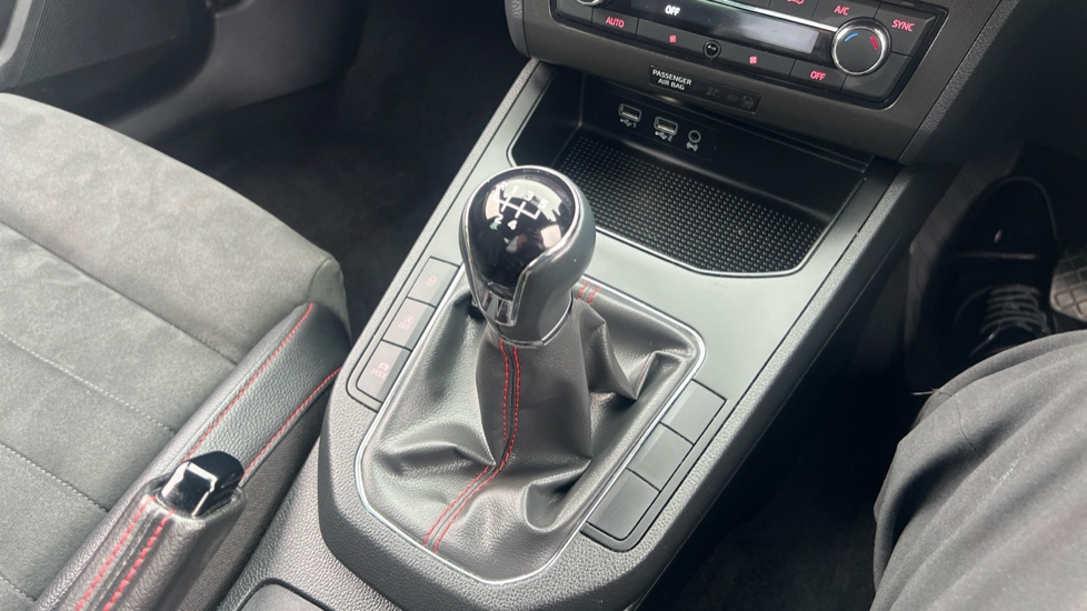 SEAT Ibiza 1.0 TSI 95 FR Sport [EZ] 5dr Petrol Hatchback - Image 14