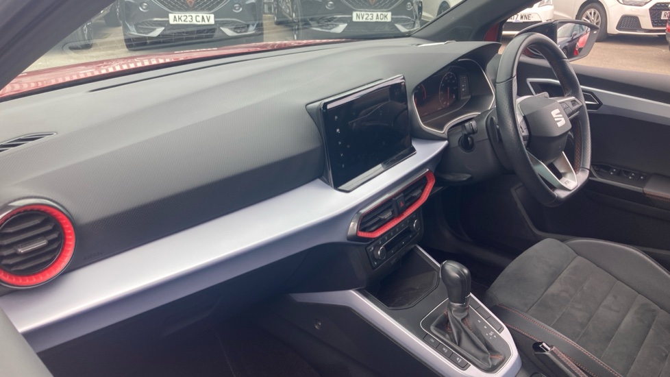 SEAT Arona 1.0 TSI 110 FR Sport 5dr DSG Petrol Hatchback - Image 2