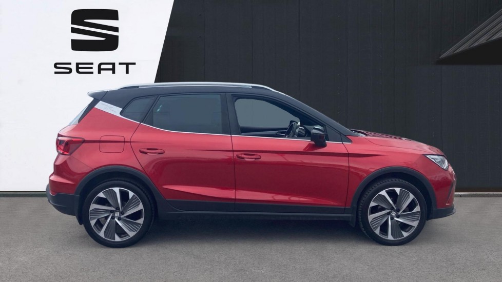 SEAT Arona 1.0 TSI 110 FR Sport 5dr DSG Petrol Hatchback - Image 4