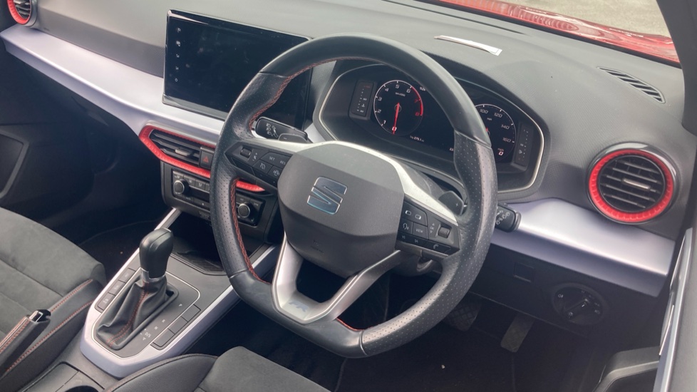SEAT Arona 1.0 TSI 110 FR Sport 5dr DSG Petrol Hatchback - Image 6