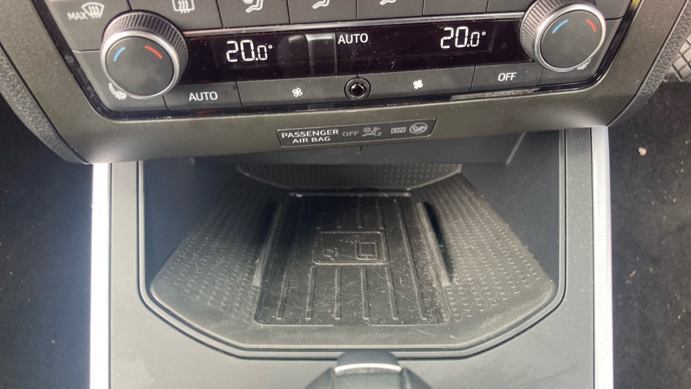 SEAT Arona 1.0 TSI 110 FR Sport 5dr DSG Petrol Hatchback - Image 37