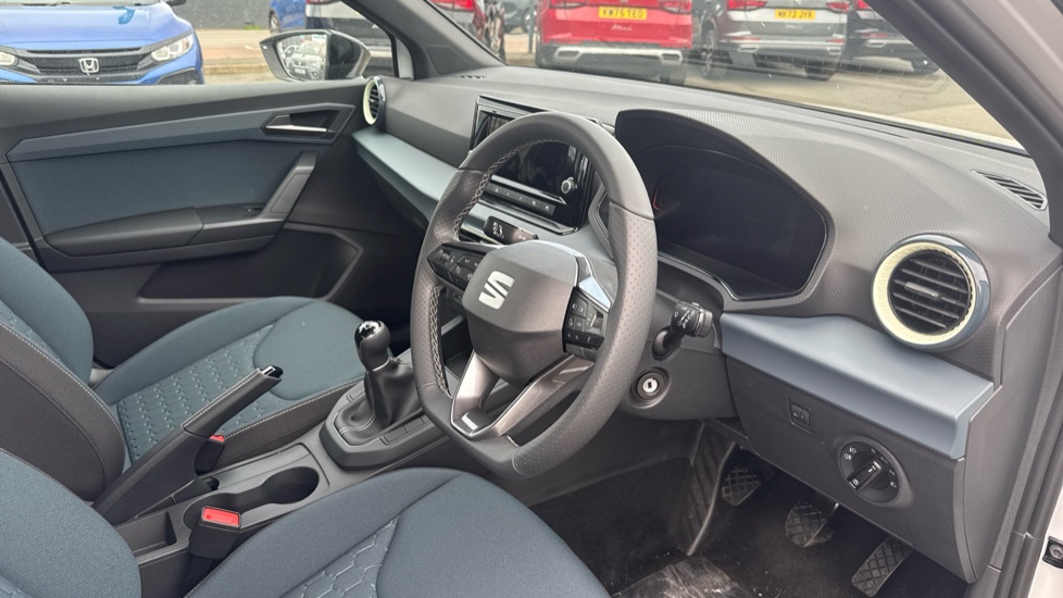 SEAT Arona 1.0 TSI SE 5dr Petrol Hatchback - Image 6