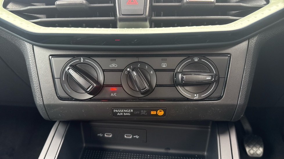SEAT Arona 1.0 TSI SE 5dr Petrol Hatchback - Image 13