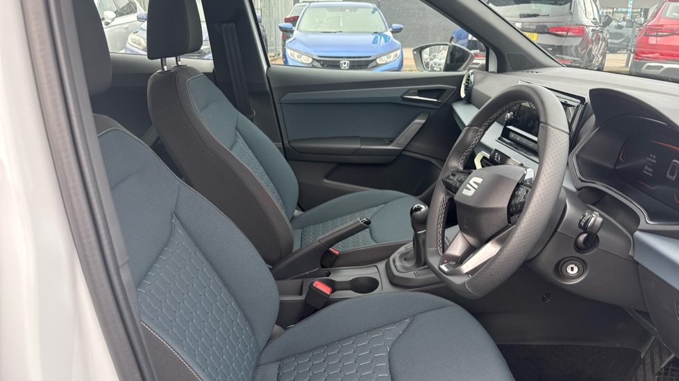 SEAT Arona 1.0 TSI SE 5dr Petrol Hatchback - Image 15