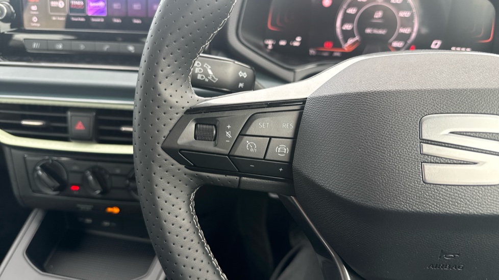 SEAT Arona 1.0 TSI SE 5dr Petrol Hatchback - Image 17