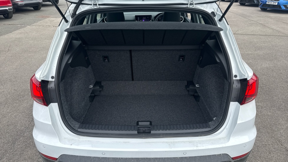 SEAT Arona 1.0 TSI SE 5dr Petrol Hatchback - Image 20