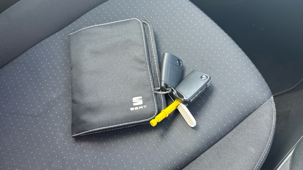 SEAT Ibiza 1.0 TSI 95 SE Technology 5dr Petrol Hatchback - Image 39