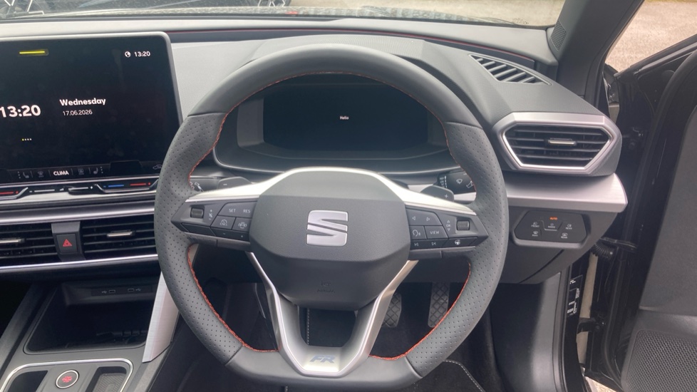 SEAT Leon 1.5 eTSI 115 FR Black Edition 5dr DSG [DAP] Petrol Estate - Image 10