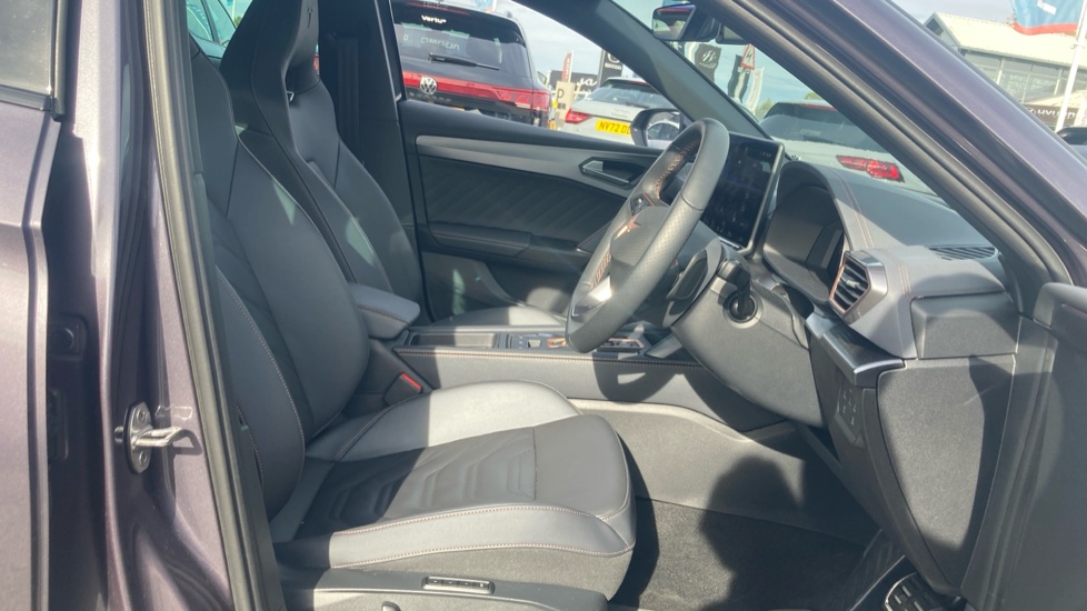 CUPRA Leon 2.0 TSI 300 VZ2 5dr DSG Petrol Hatchback - Image 15